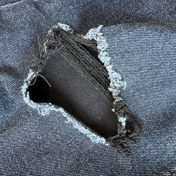 OLD NAVY ROCKSTAR SUPER SKINNY HIGH RISE SIZE 12 - Picture 8 of 14